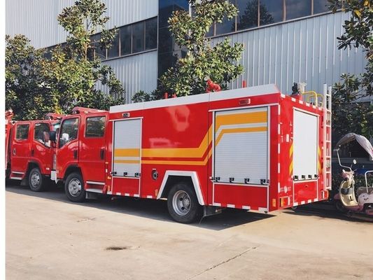 ISUZU 4X2 700P Πυροσβεστικό φορτηγό Μικρό πυροσβεστικό φορτηγό 4cbm 5cbm